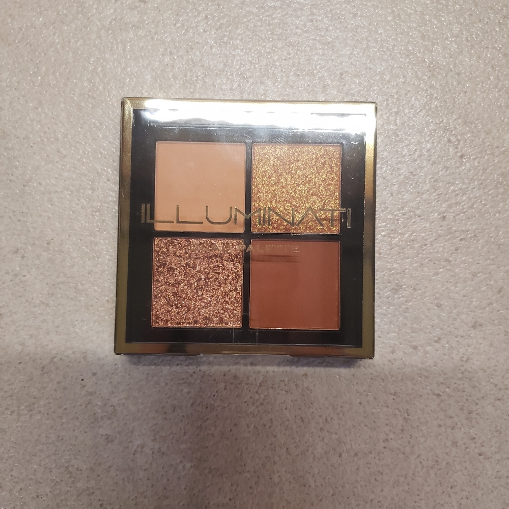 Illuminati Eyeshadow Quad